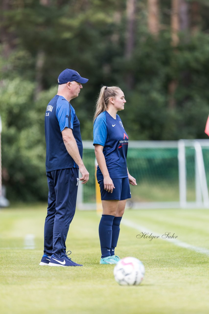 Bild 334 - F SV Boostedt - SV Fortuna St. Juergen : Ergebnis: 2:1